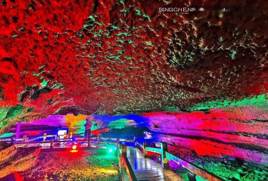 看完这篇,《繁花》大女主玲子在我心中封神:一心搞钱的事业女从来就没输过!
